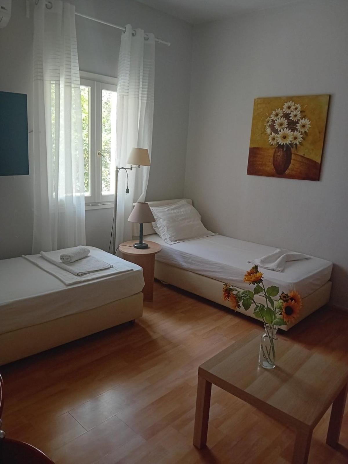 Mary'S Place Stalis Exterior foto